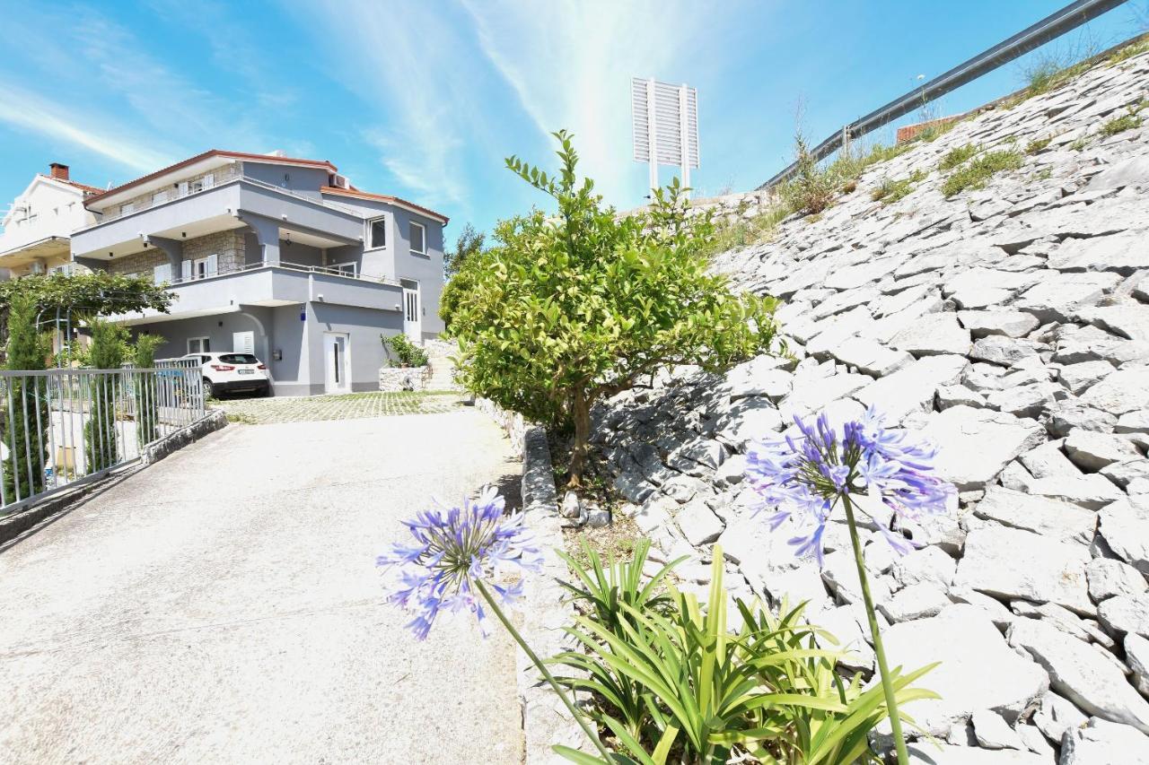 Apartments Mimi Primosten Ngoại thất bức ảnh