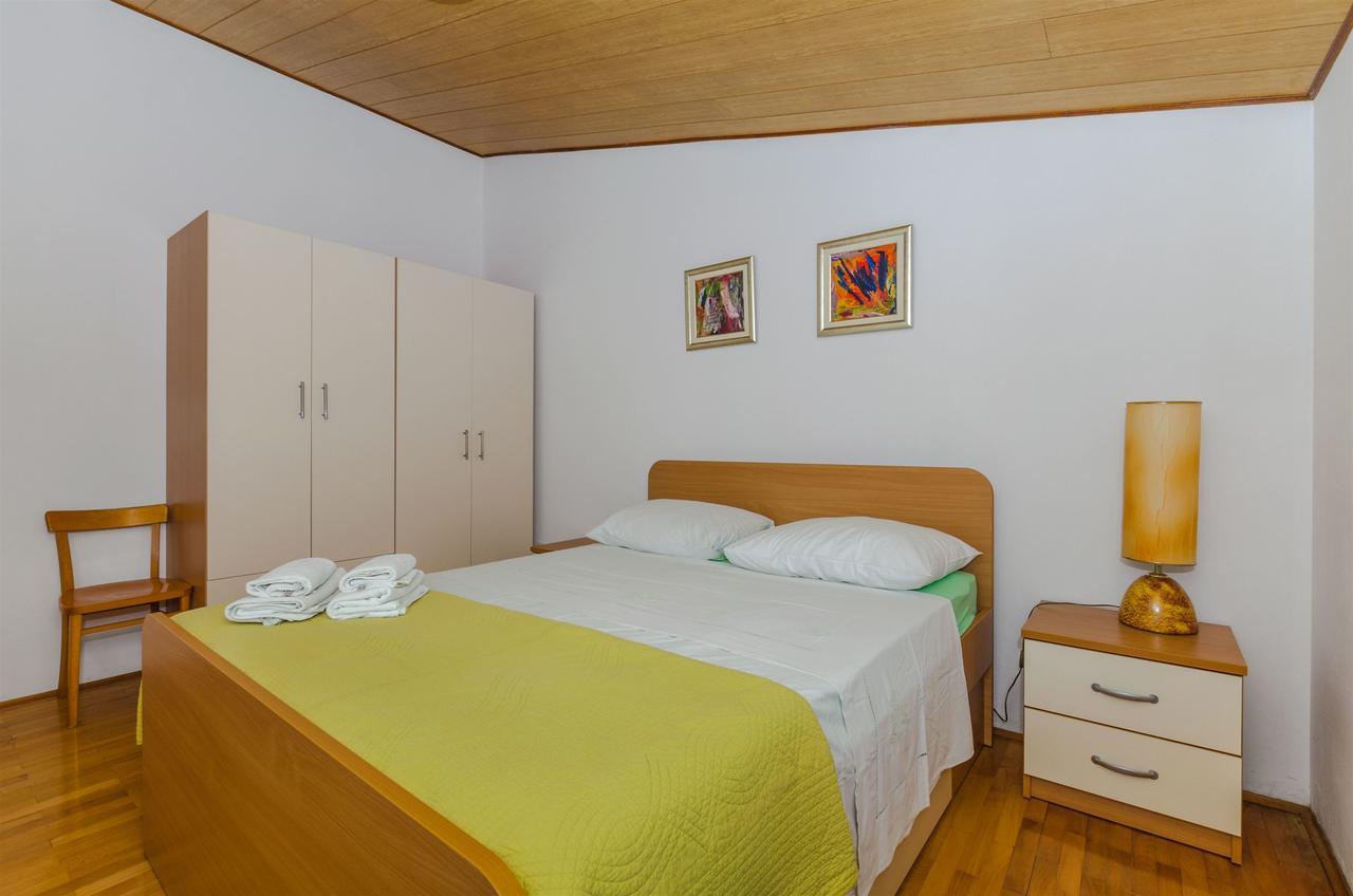 Apartments Mimi Primosten Ngoại thất bức ảnh